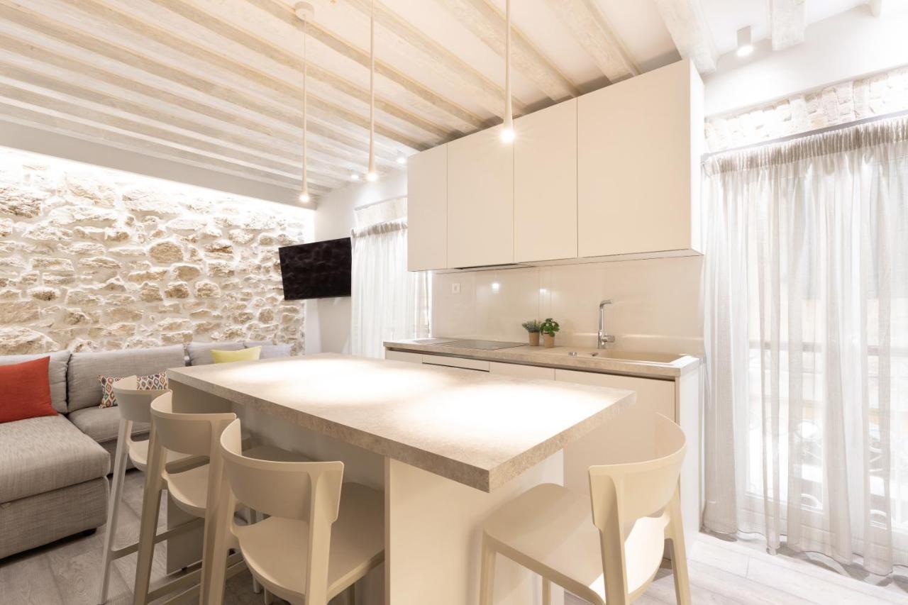 Apartament Spianada Collection Of & By Konnect